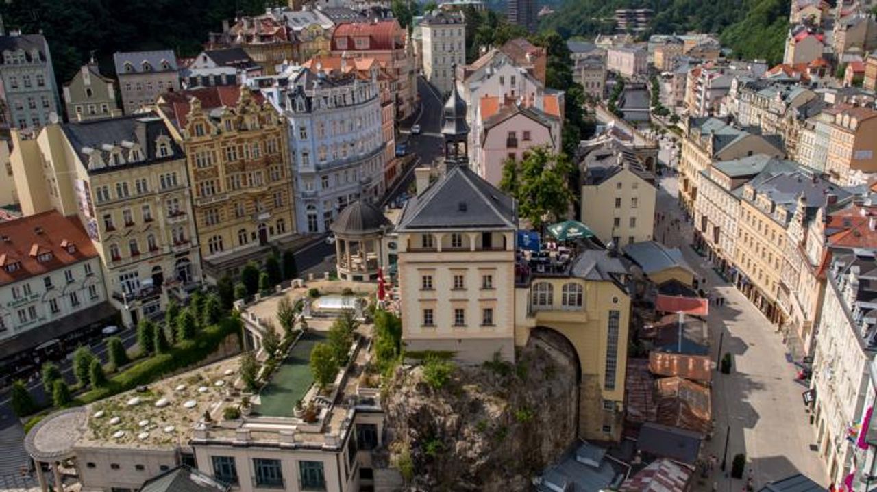 Self-guided tour of Karlovy-Vary | SmartGuide