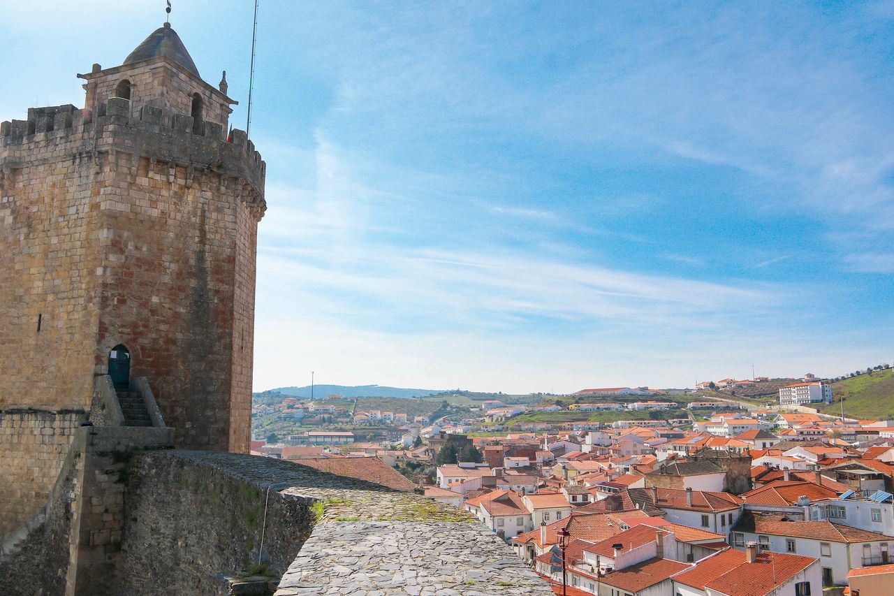 Self-guided tour of Freixo-de-Espada-a-Cinta | SmartGuide