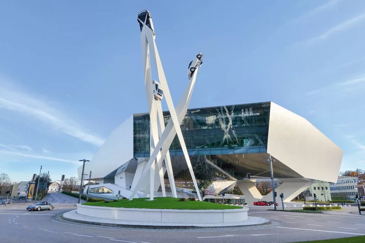 Your audio guide of Stuttgart: Porsche Museum | SmartGuide