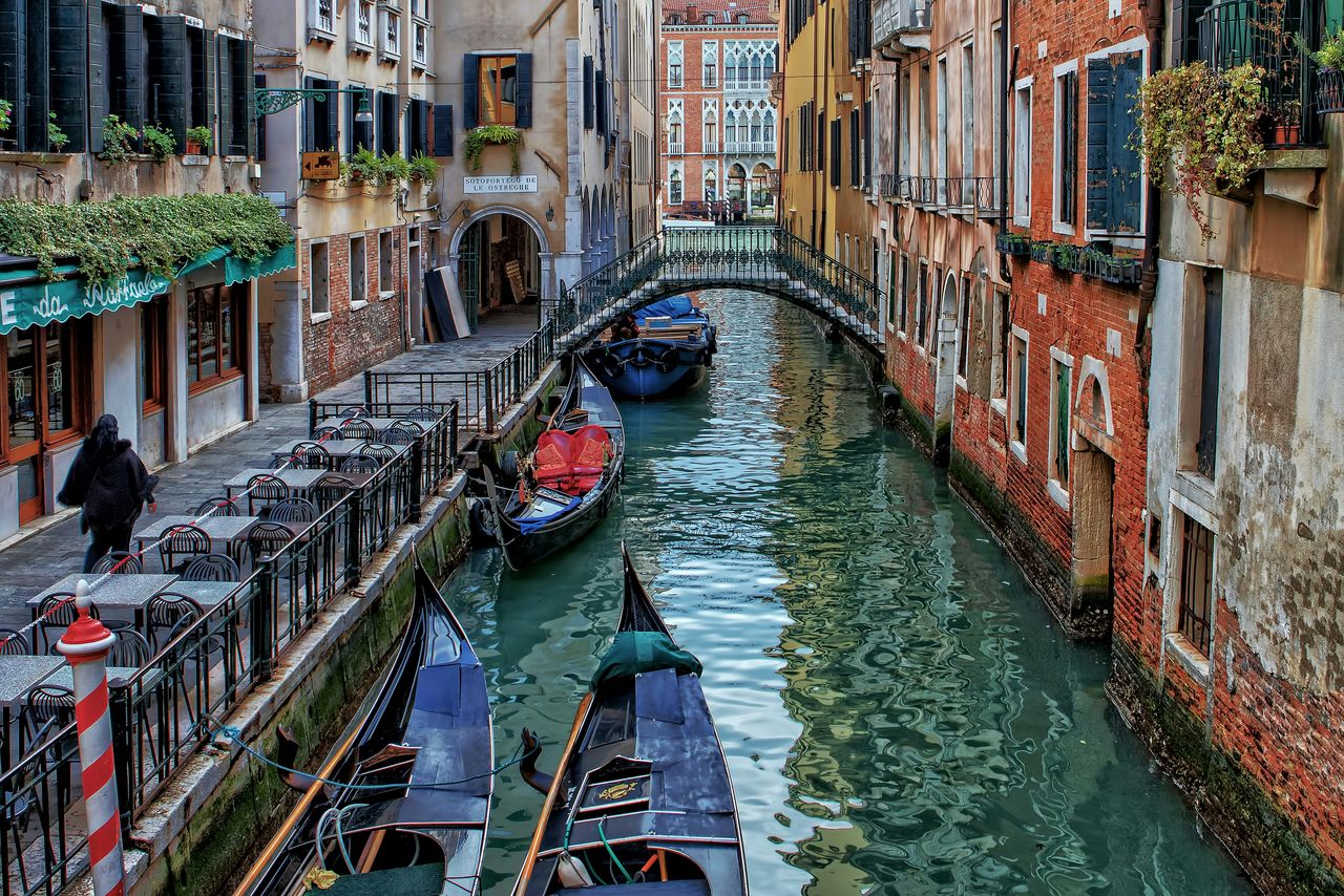 Self-guided tour of Veneciya | SmartGuide