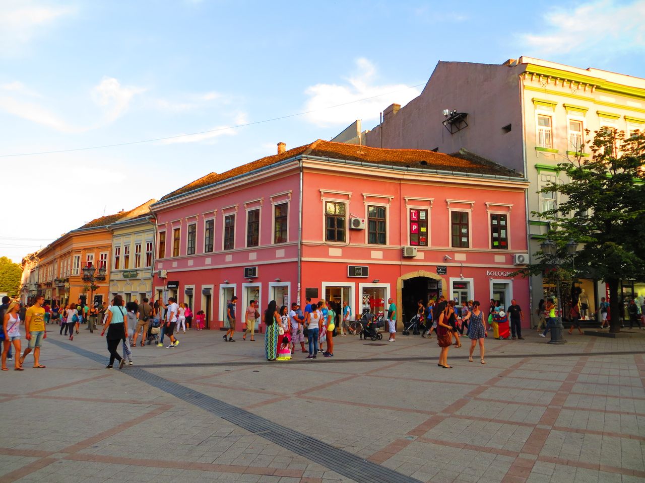 Your audio guide of Novi Sad: Dunavska Street | SmartGuide, image size:1280x960
