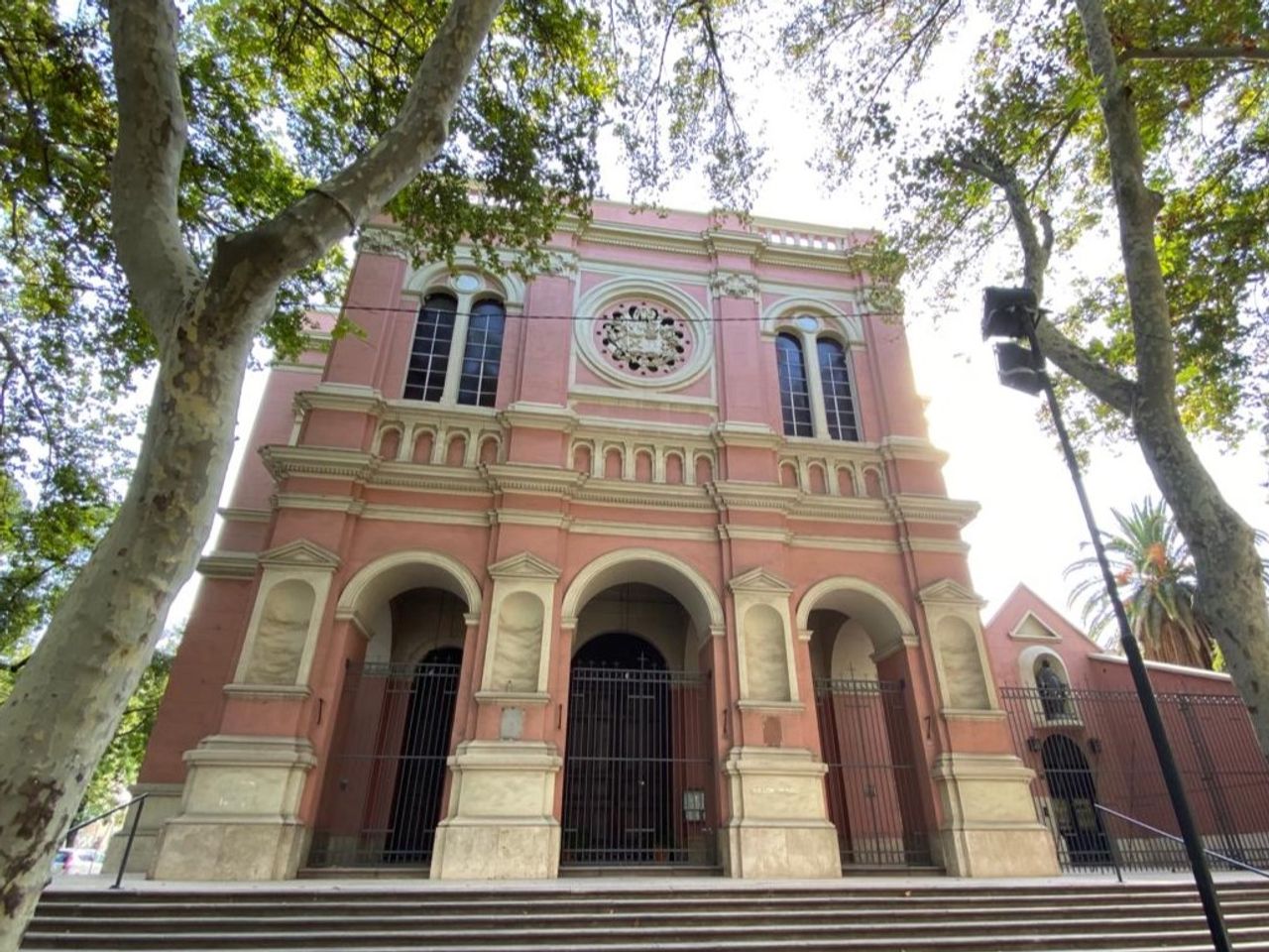 Descubra la belleza de Mendoza: Centro Histórico de Mendoza | SmartGuide