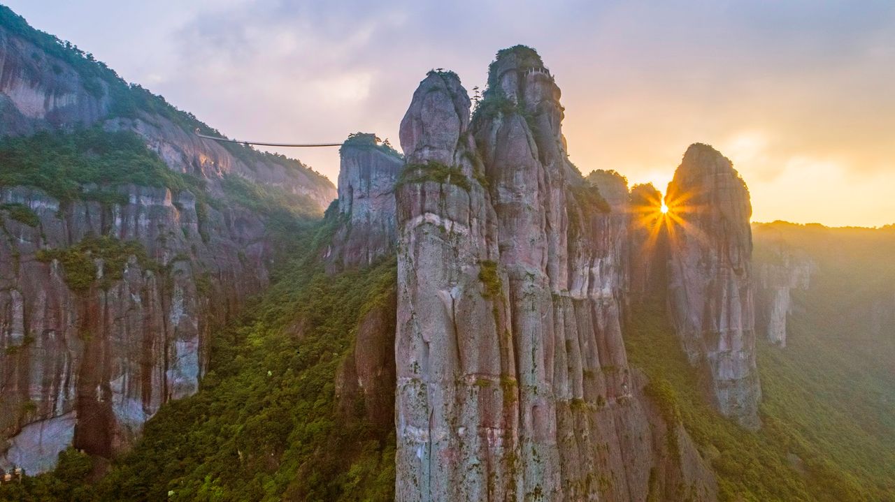 Your audio guide of Zhejiang: Shenxianju Scenic Area | SmartGuide