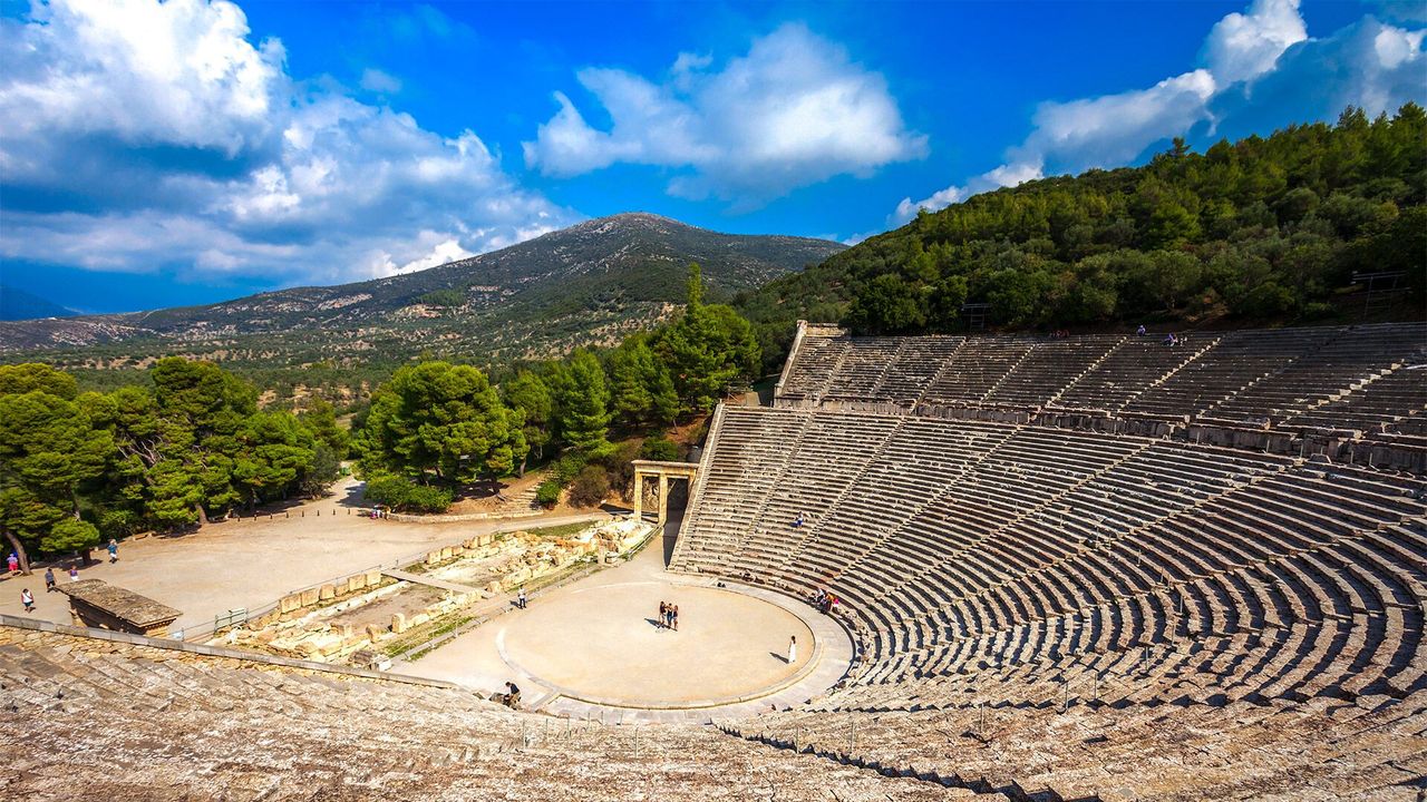 Self-guided tour of Epidavr | SmartGuide